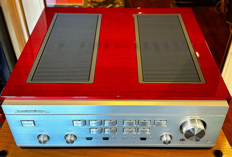 LUXMAN L595A LIMITED