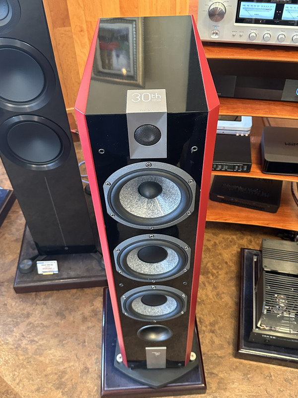 FOCAL CHORUS 826W 30TH