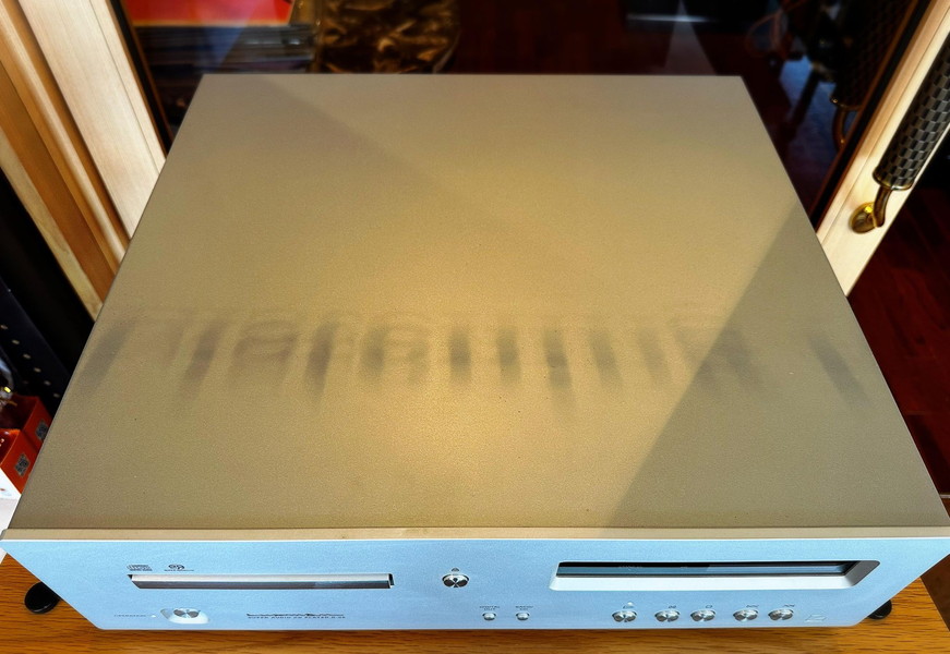 LUXMAN D-05