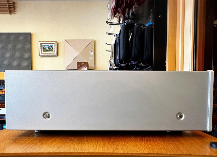 LUXMAN D-05