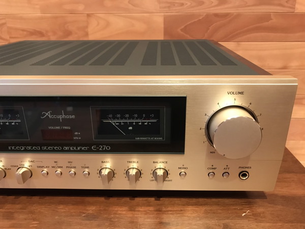 Accuphase E-270 中古品