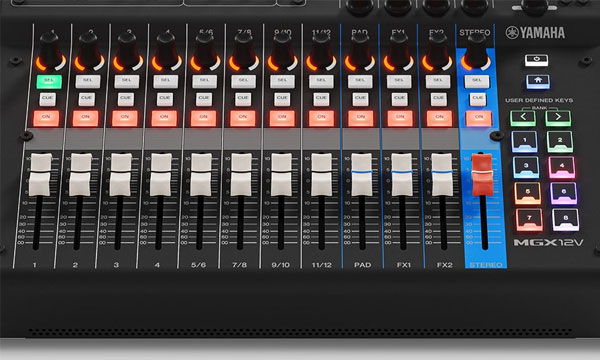 YAMAHA MGX12V