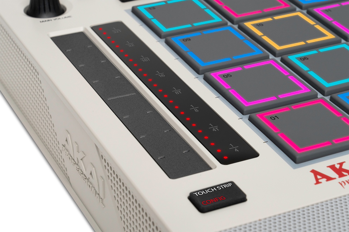 MPC Live III Retro パフォーマンス・タッチストリップ