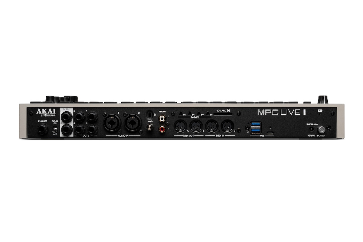 AKAI Professional MPC Live III Retro 背面端子