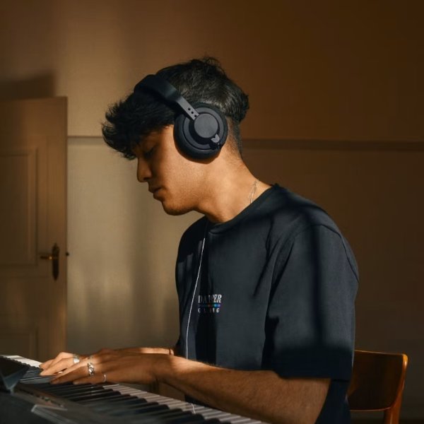 TMA-2 Studio XE