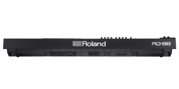 ROLAND RD-88