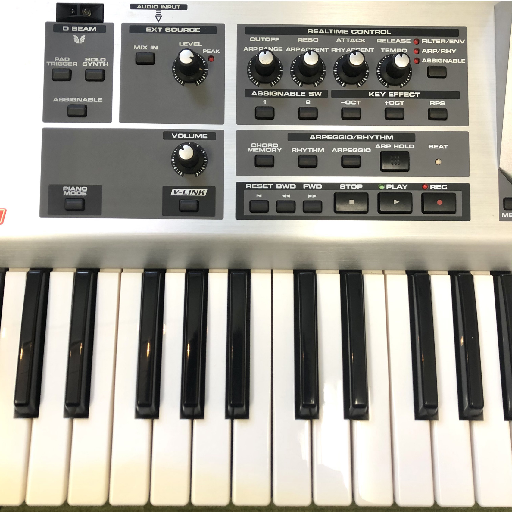 中古品】Roland /シンセイサイザー/Fantom-X6 ※キーボードスタンド付属