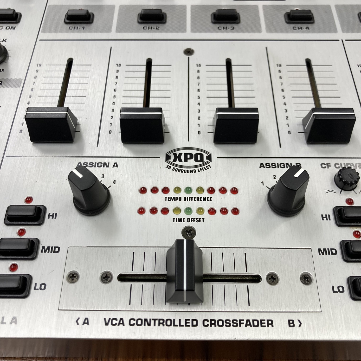 BEHRINGER DJ PRO MIXER DJX700 ミキサー - 器材